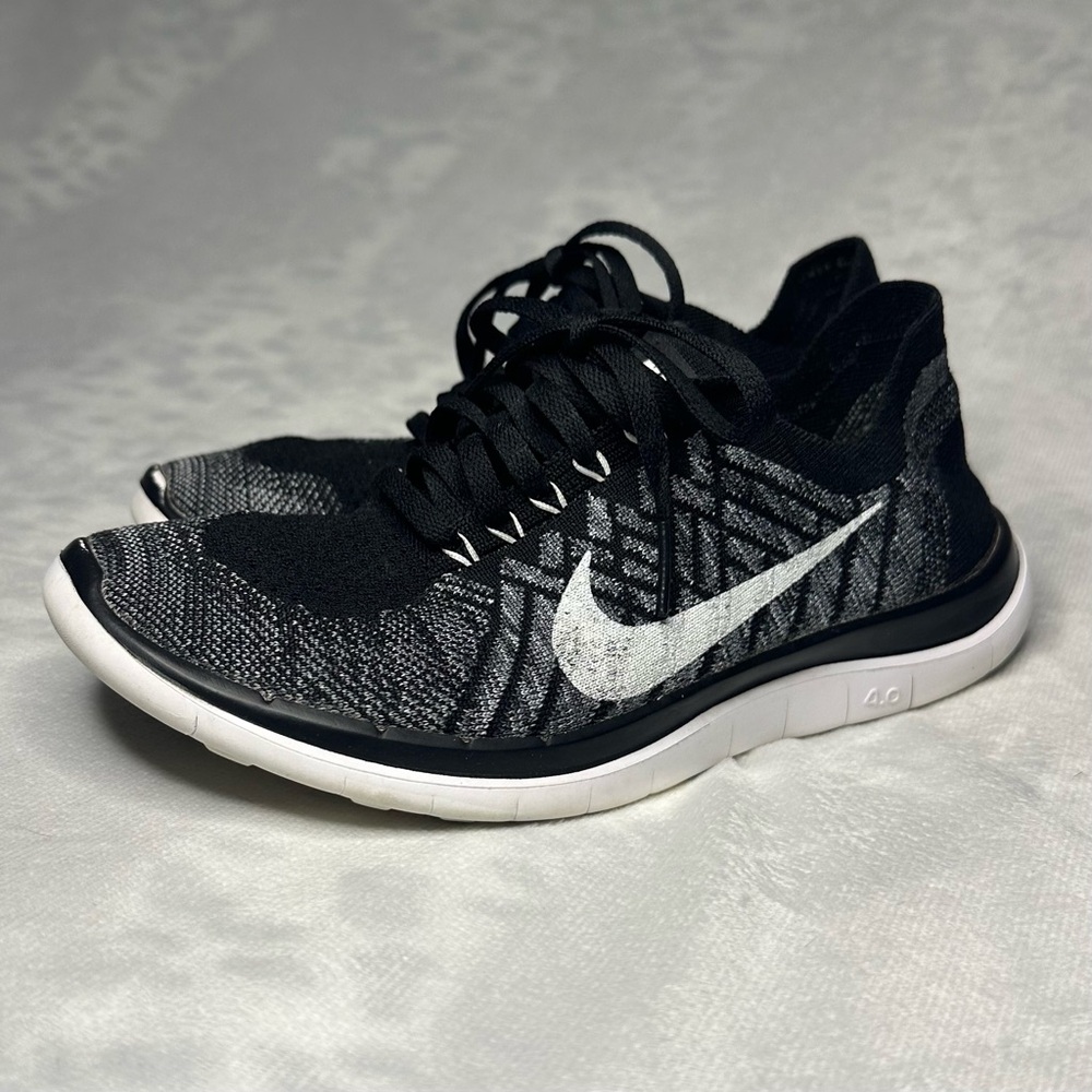 Nike Free 4.0 Flyknit Running Shoes Black White Size 7.5